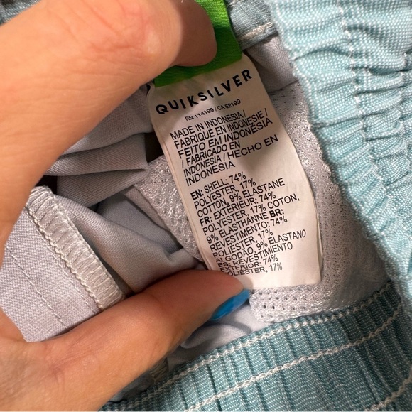 Quiksilver Men's Blue Swim Shorts - Picture 3 of 8